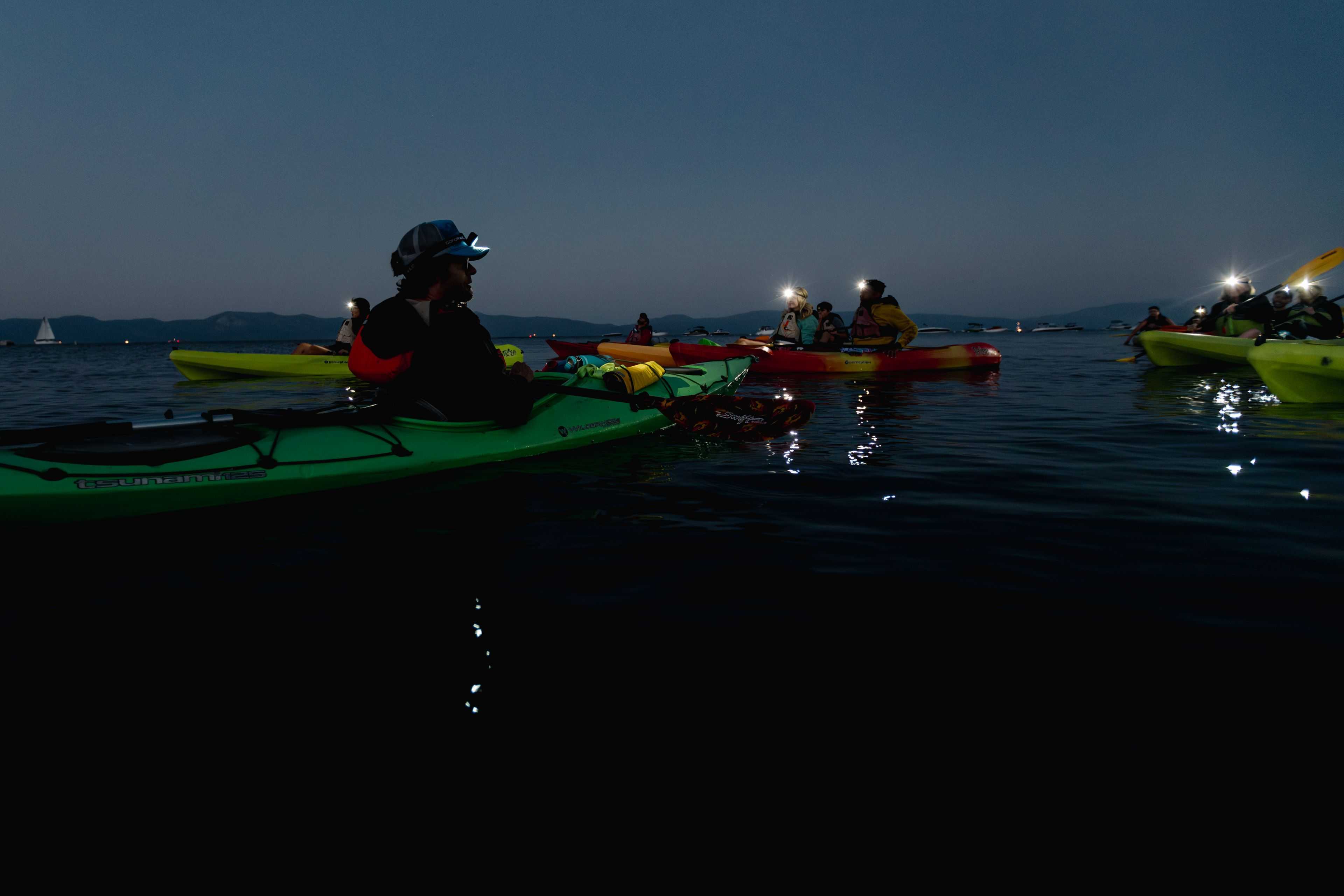kayak tour by headlight image